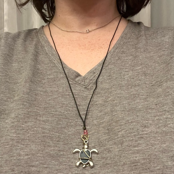 Handmade Black & Silver Turtle Pendant Necklace - Picture 4 of 7